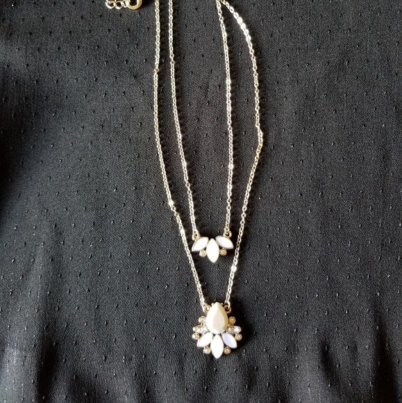 Premier Designs White and Rhinestone Necklace - Picture 1 of 4
